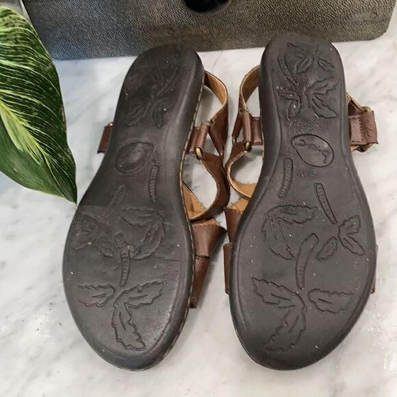 BOC by Born Brown Sandals 10M. Very little wear. - Picture 4 of 8